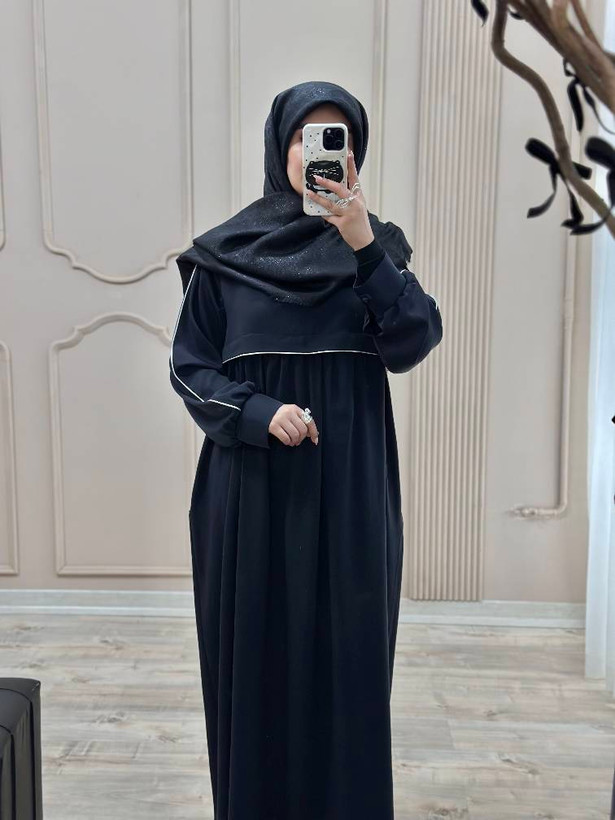 مانتو عبایی جیب دار کرپ مدل نفیسه
