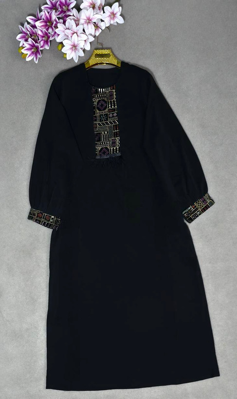 مانتو عبایی سوزندوزی