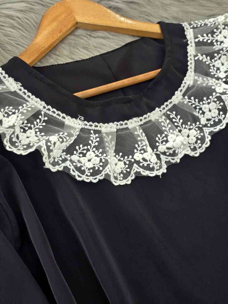 پیراهن عبایی الیزه با خرجکار گیپور مدل محبوبه