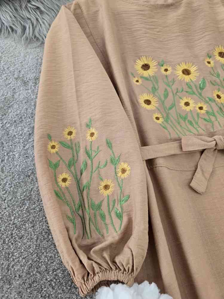 کفتان بابوس گلدوزی شده مدل اروشا