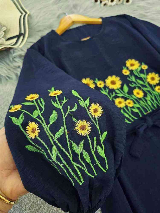 کفتان بابوس گلدوزی شده مدل اروشا